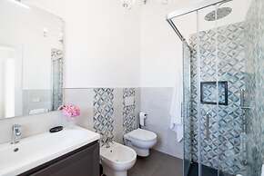 Casa Clara - Modern House With Breathtaking Views of Capri and Positan