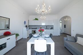 Casa Clara - Modern House With Breathtaking Views of Capri and Positan