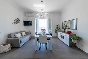 Casa Clara - Modern House With Breathtaking Views of Capri and Positan