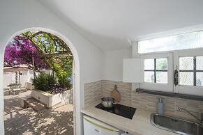 Villa Albatros - Stunning 2 Floors Villa for Large Groups