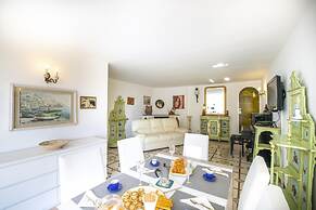 Villa Albatros - Stunning 2 Floors Villa for Large Groups