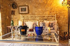Champagne House