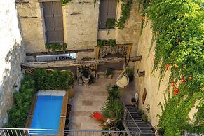 Champagne House