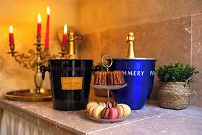 Champagne House