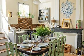 Champagne House