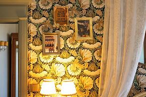 Champagne House
