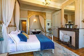 Champagne House