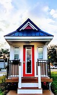 Orlando Lakefront Tiny House Community