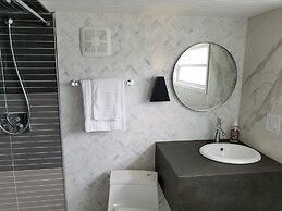 Orlando Lakefront Tiny House Community