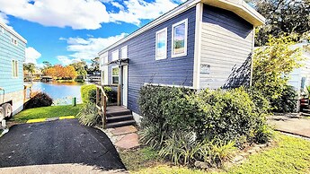 Orlando Lakefront Tiny House Community