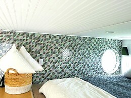 Orlando Lakefront Tiny House Community