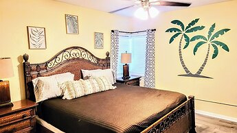 Orlando Lakefront Tiny House Community