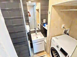 Orlando Lakefront Tiny House Community