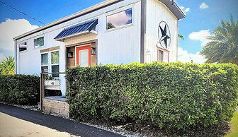 Orlando Lakefront Tiny House Community