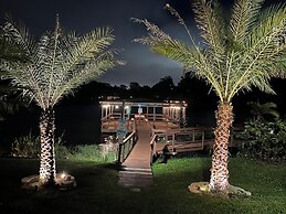 Orlando Lakefront Tiny House Community