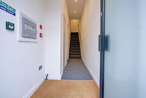 Hybrid Resi Fulham