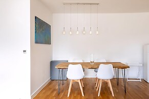 Modern Chiswick Apartment