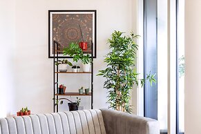 Modern Chiswick Apartment