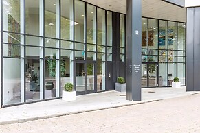 Modern Chiswick Apartment