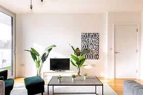 Modern Chiswick Apartment