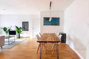 Modern Chiswick Apartment