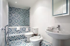 Two Bed Notting Hill Gem