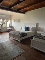 Viñas del Castillo Hotel Boutique