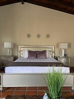 Viñas del Castillo Hotel Boutique