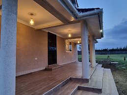 Casa Nadreya Furnished Apartments