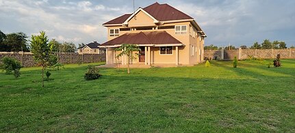 Casa Nadreya Furnished Apartments