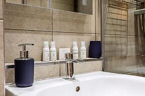 Modern Bayswater Flat