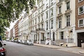 Modern Bayswater Flat