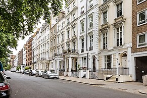 Modern Bayswater Flat
