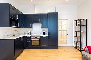 Modern Bayswater Flat