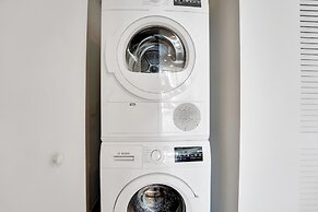 Stunning 2BR 2BA  Bay Harbour with Pool