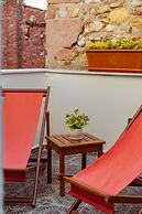 Ivy Ayvalik Coffee & Wine & Hotel