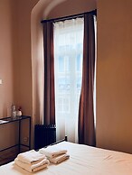 Ivy Ayvalik Coffee & Wine & Hotel