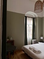 Ivy Ayvalik Coffee & Wine & Hotel