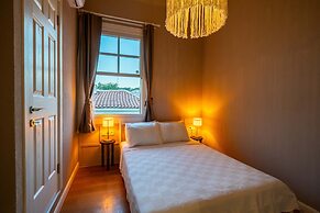 Ivy Ayvalik Coffee & Wine & Hotel