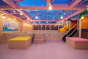 JANGYU ALMOND KIDS HOTEL