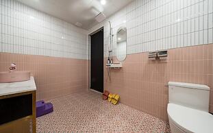JANGYU ALMOND KIDS HOTEL