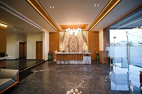 Kings Kraft The Park Executive Hotel