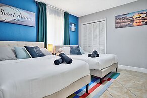 Happy Escape, 15 Min to Beach, Massage Shower Jets, Bar, and BBQ