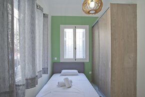 Aristea in Athens With 2 Bedrooms and 1 Bathrooms