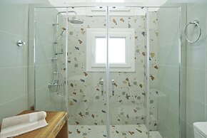 Aristea in Athens With 2 Bedrooms and 1 Bathrooms