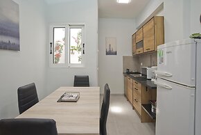 Sofia s Home in Piraeus