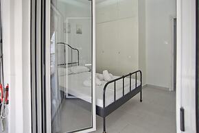 Sofia s Home in Piraeus