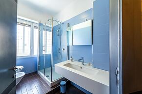 Casa di Ele in Rome With 1 Bedrooms and 1 Bathrooms