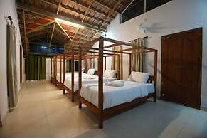 B'camp Resorts & Homestays