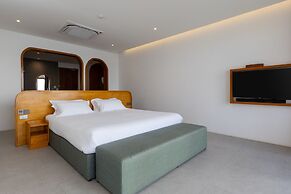 X-sea khanom Harbor Bay Resort